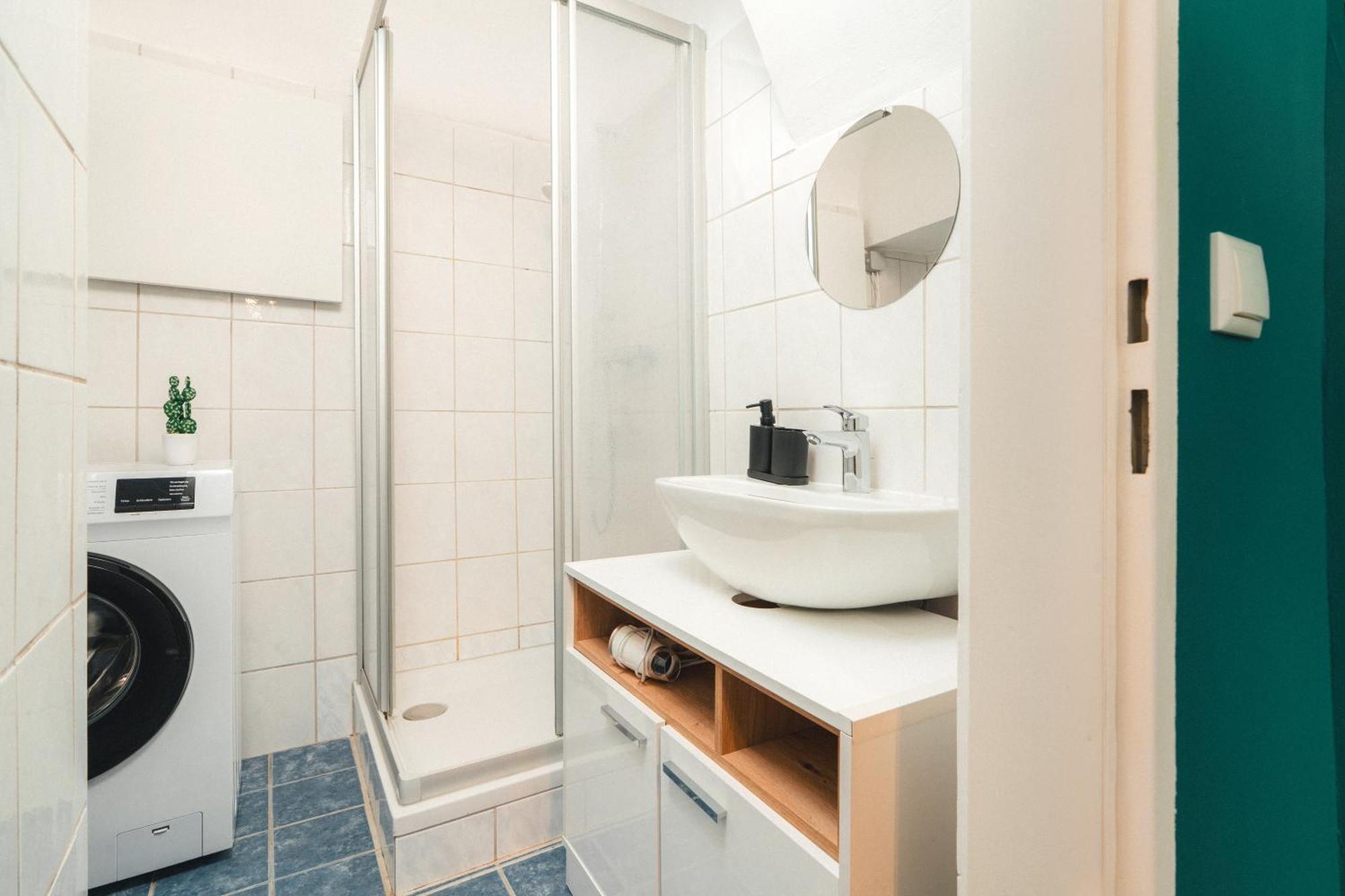 Noor - Golden Mood Or Cinema Luxe Apartment *